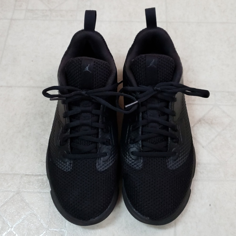 MEN AIR JORDAN SNEAKERS